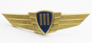 Pilots Qualification badge of the Lithuanian Air Force. Model 3, Gold