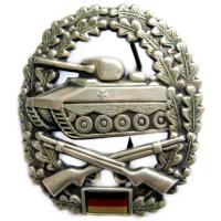 BW Beret Metal Badge "Motorised infantry". Germany Federal Defence Force