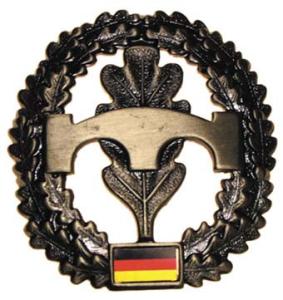 Bundeswehr Metal Beret Insignia "Engineering Troops". Germany Federal Defence Force