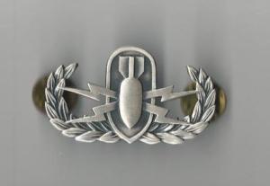 Explosive Ordnance Disposal ( EOD) basic badge