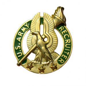 Army Gold Recruiter Indentification Badge( obsolute)  replaced by MASTER  in 2011.09.01