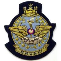ROYAL BRUNEI AIR FORCE FIGHTER PILOT CAP BADGE